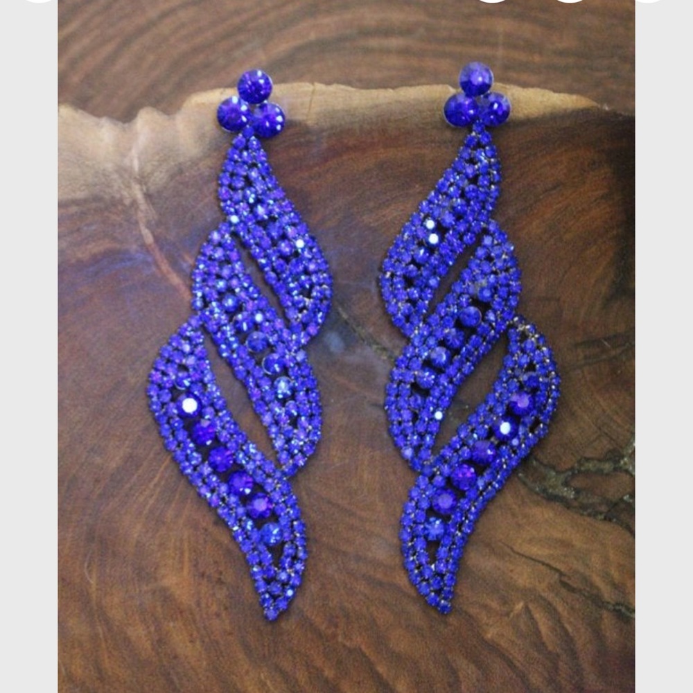 Beautiful earrings - Picture 4 of 5